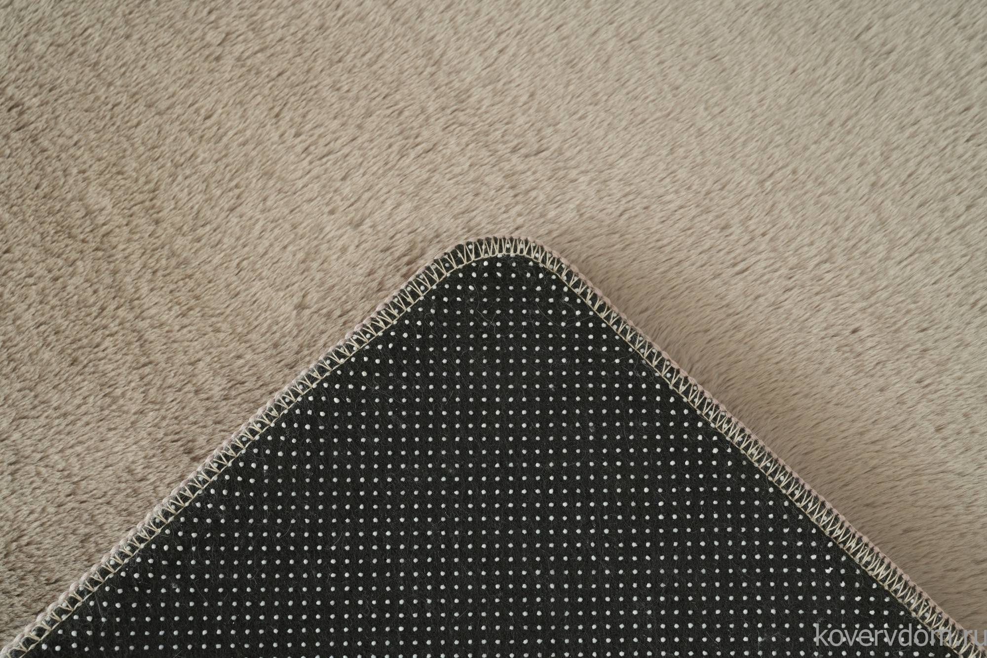 Ковер из искусственного меха RABBIT PX2000 CAMEL Ковер из искусственного меха RABBIT PX2000 CAMEL